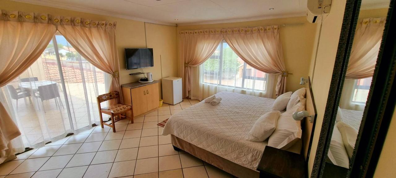 Asda guesthouse Mogwase Extérieur photo
