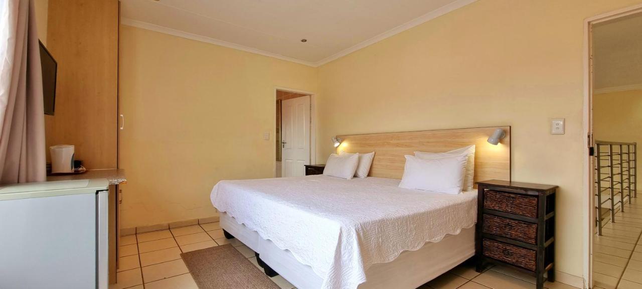 Asda guesthouse Mogwase Extérieur photo